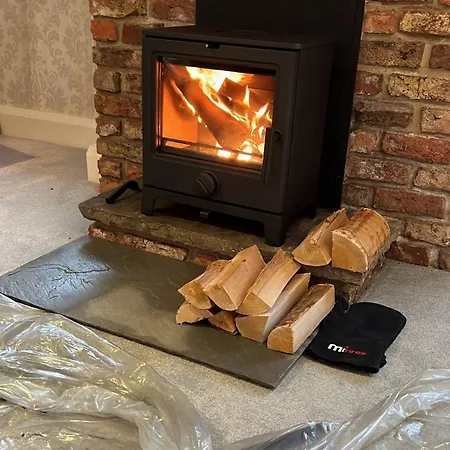 West Cottage, Grimston With Log Burner Semesterbostad *