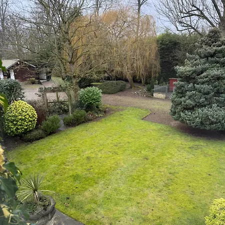 Semesterbostad West Cottage, Grimston With Log Burner